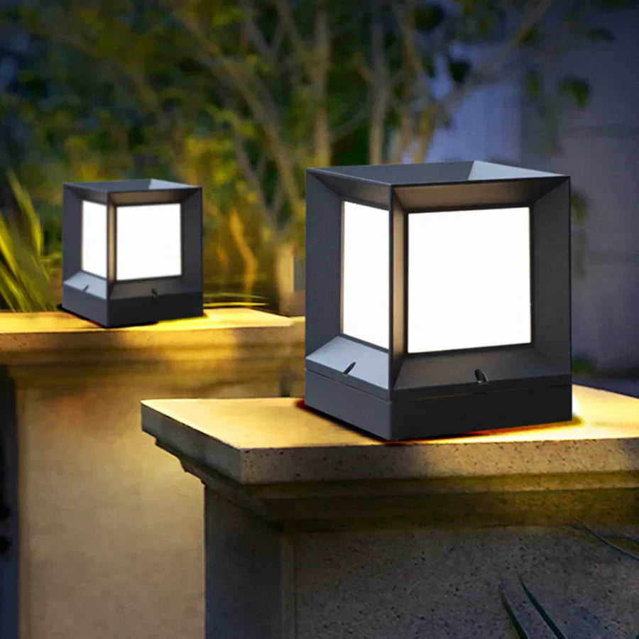 Outdoor Standing Lamp with Warm LED Lighting – Modern Outdoor Light Fixture for Gates and Driveways 4