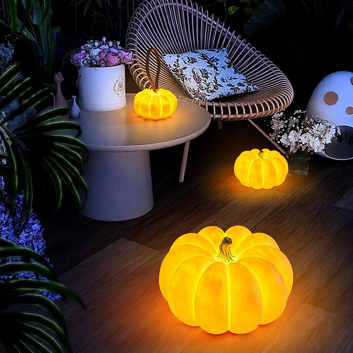 Halloween Waterproof LED Pumpkin Lantern Outdoor Landscape Lighting